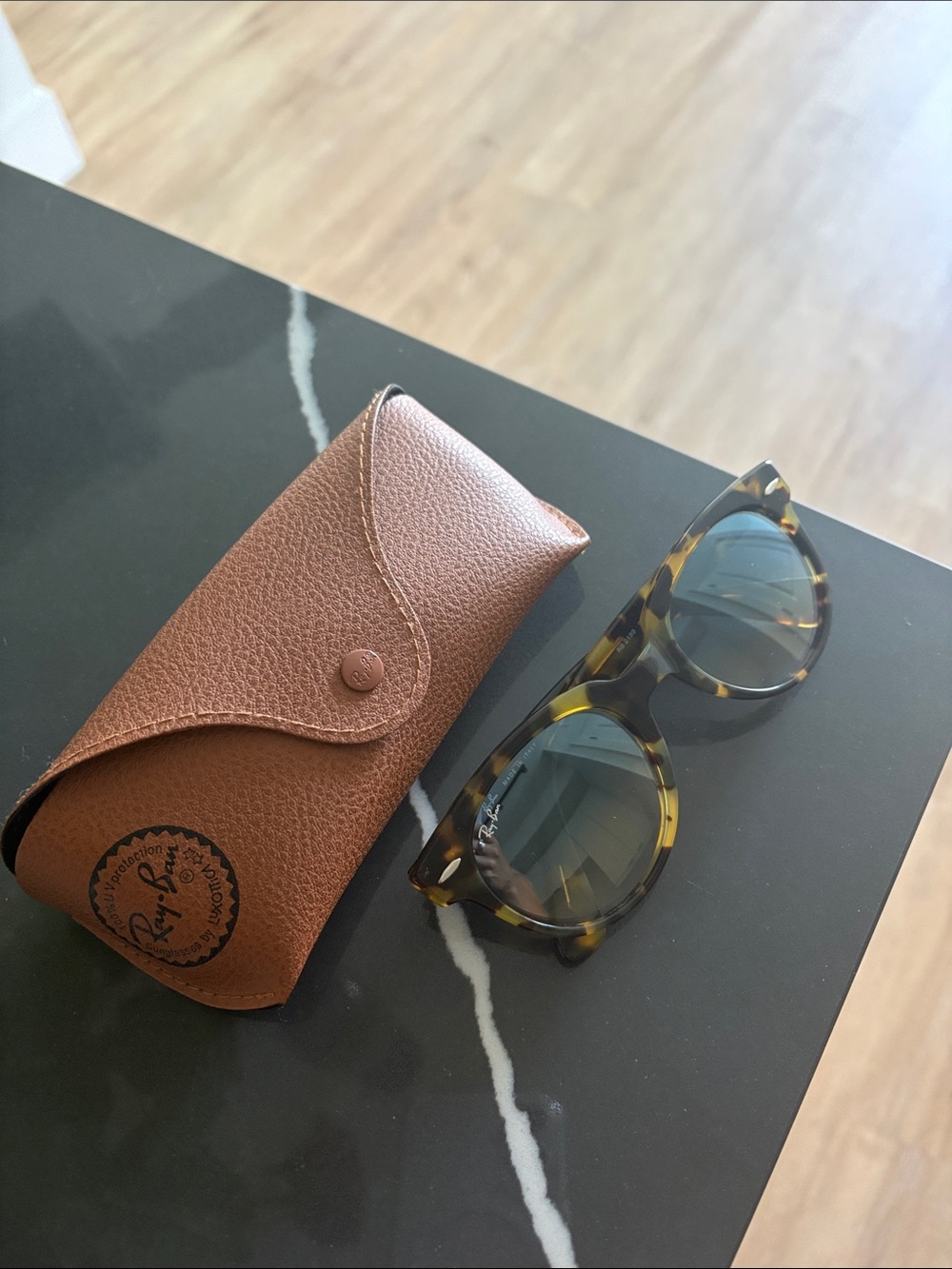 Women’s Ray Ban Sunglasses
